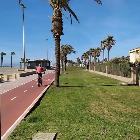 Atractivo En La Playa Con Parking *